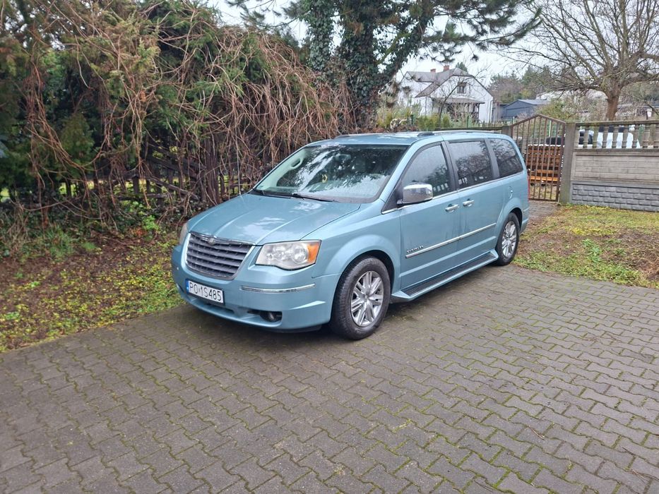 Chrysler Town and Country 2010r, 4.0 b+g