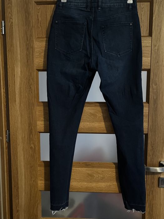 Dżinsy damskie granatowe, rozmiar 40