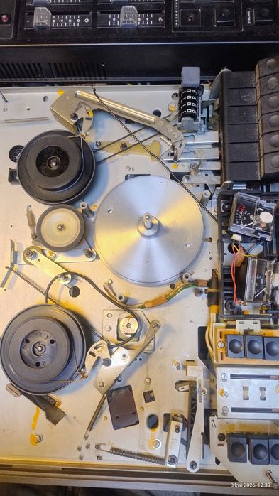 magnetofon aria na częśći, sprawny