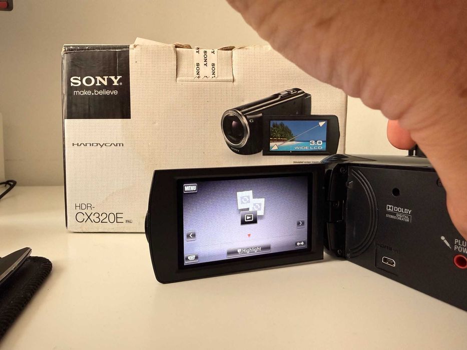 Kamera Sony CX320E Full HD jak nowa