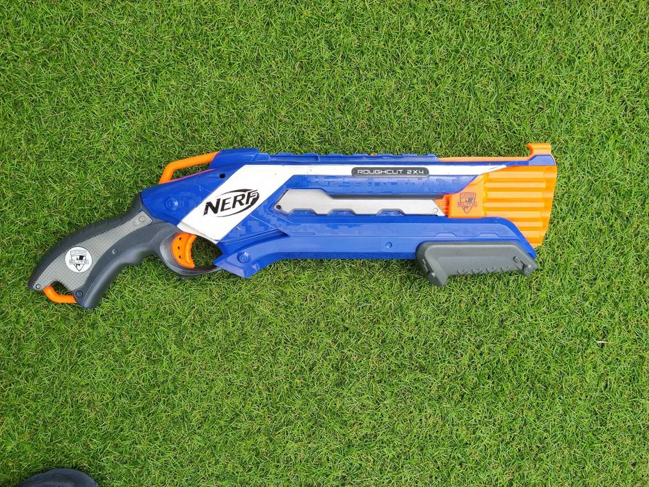 Pistolas Nerf (Elite, Dart Tag, Zombie)