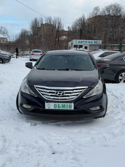 Продам Hyundai Sonata 2011 рік можлива розстрочка,кредит,обмін!