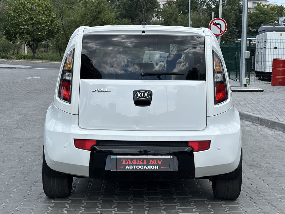 Продам Kia Soul 2010
