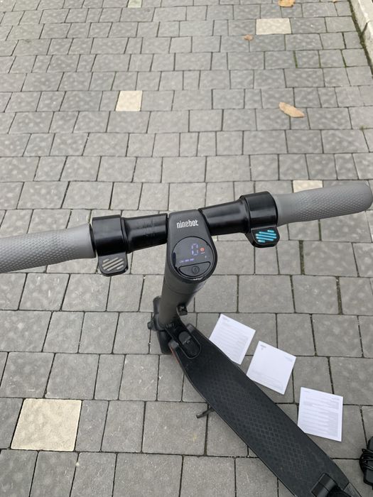 Електросамокат ninebot es4