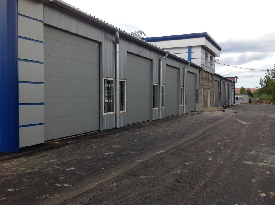 Секційні гаражні ворота. Секционные ворота на гараж. Заміри, монтаж