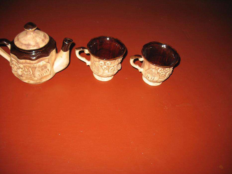 Cервиз чайный (сувенирный) 3 предмета.