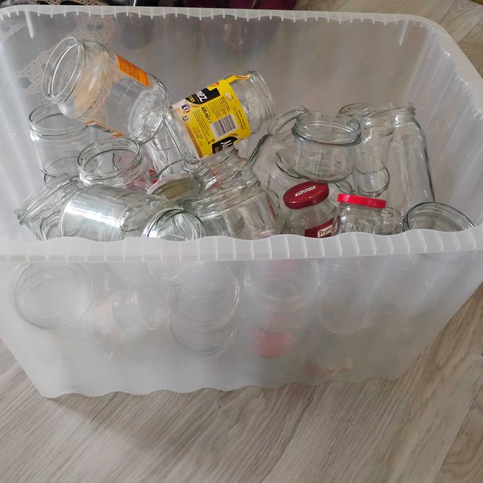 Słoiki bez nakrętek