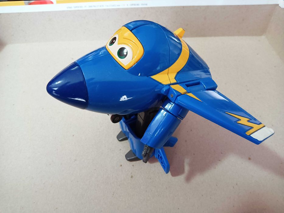 Superwings (Jet + Jerome)