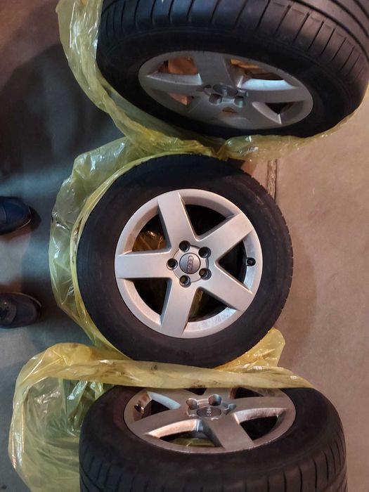 Felgi R15 do Audi A3 stan b dobry wraz z oponami