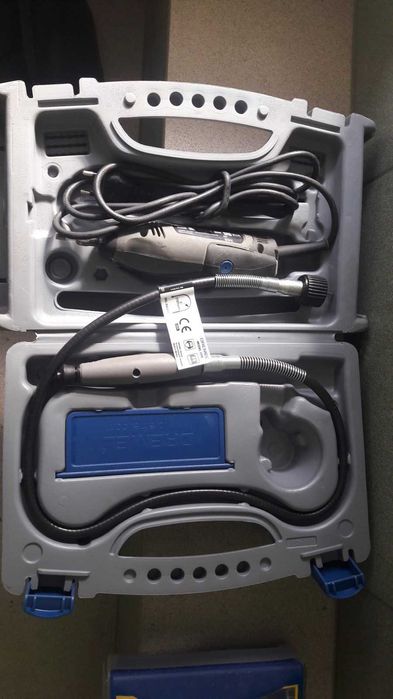 Універсальний набір Dremel 225