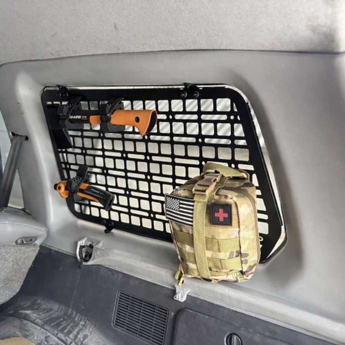 MOLLE-панелі на вікна Toyota Land Cruiser 200 / 100 XRoad Органайзер у багажник