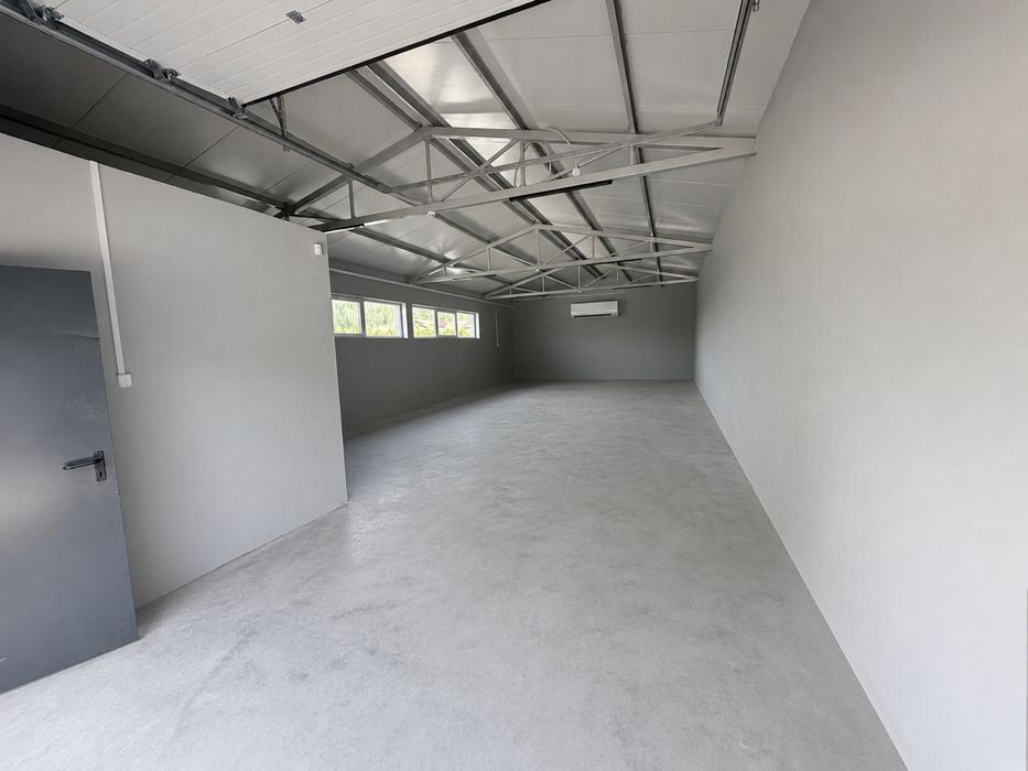 Wynajmę nową halę magazyn 160m2 Piastów gm. Jedlińsk