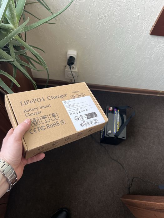 Перевірена якісна зарядка видає 20а для liFePo4 Акб зарядний пристрій