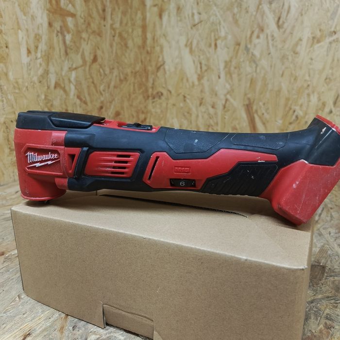 Milwaukee M18 BMT narzędzie wielofunkcyjne multiszlifierka multitool