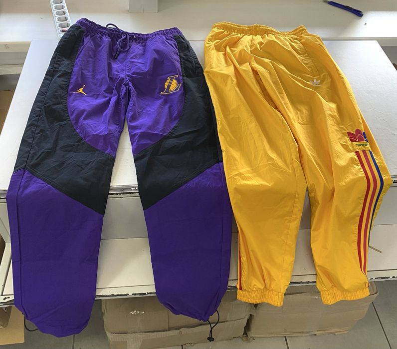 Спортивные штаны адидас ретро три полоски карго adidas vintage кепка обей бейсболка obey панама зипка wu tang панама off white nike og tn acg air bape