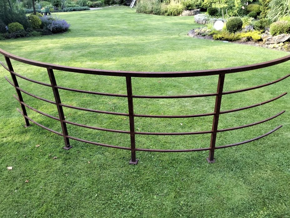 Balustrada stalowa surowa balkon taras