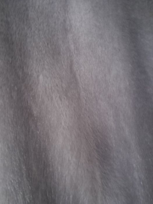 Продаю шубу натуральна я норка