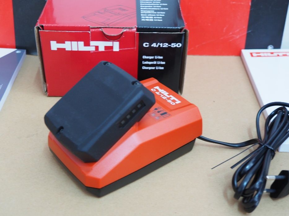 Komplet HILTI C 4/12-50 ladowarka 10,8v 12v bateria akumulator B12-2,6