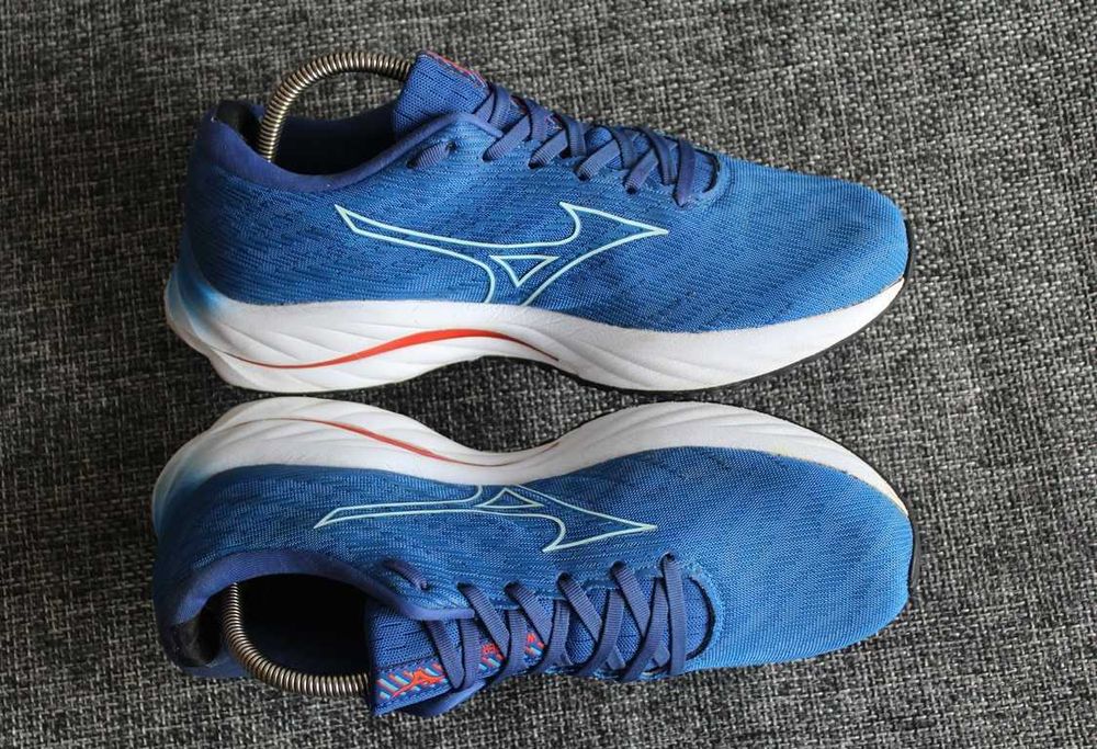 Кросівки бігові Mizuno Wave Rider 26 Оригінал 43р