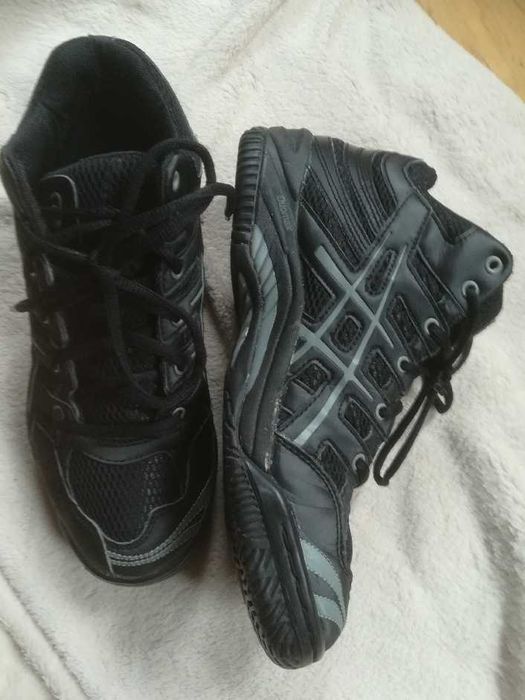 Buty Asics rozmiar 40,5