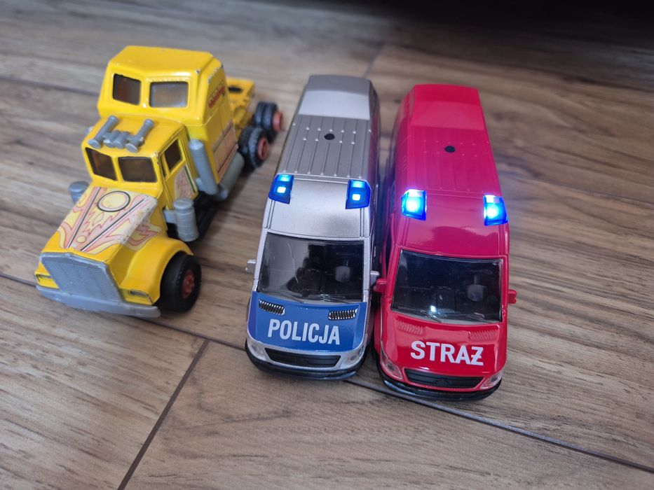 Zestaw autek budowlanych, straży, policja