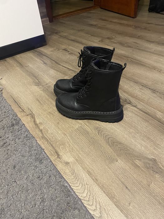 Ботінки жіночі, шнуровані ботильйони
