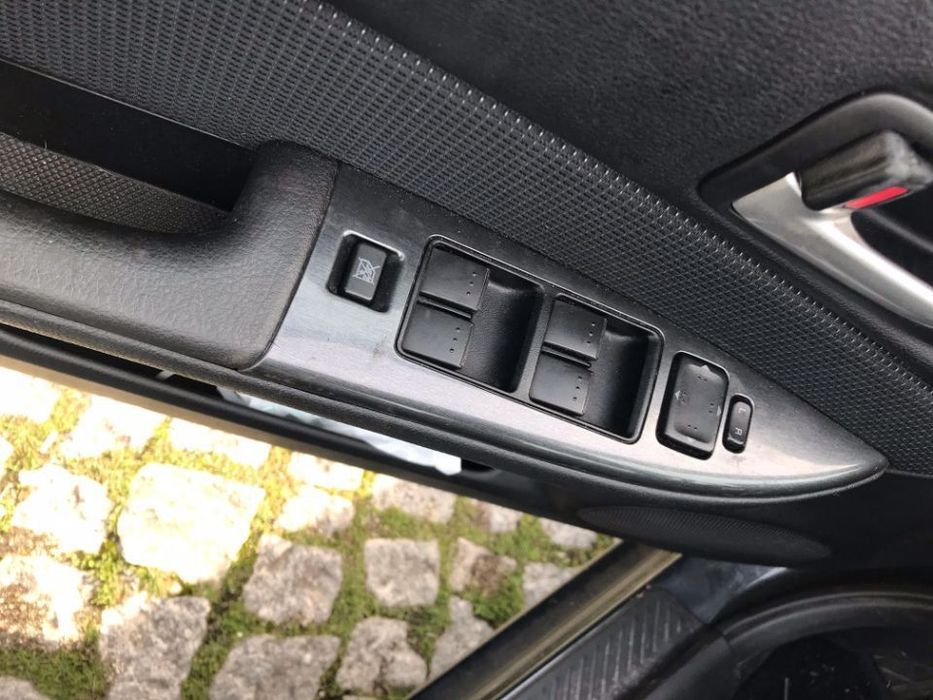 Mazda 6 2.0 CRTD 143cv 5P 2006 - Para Peças