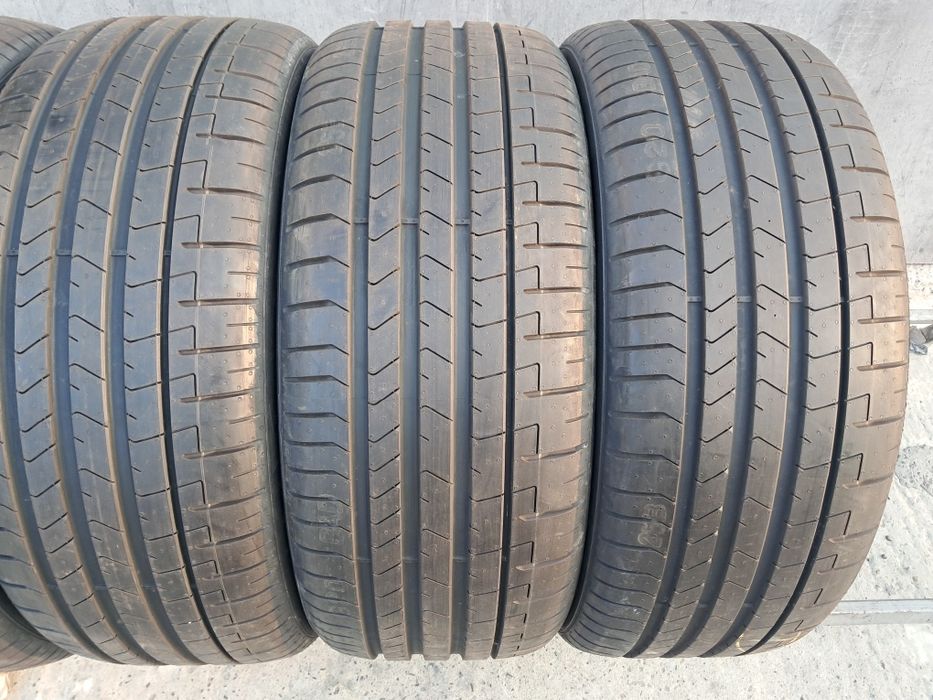 Резина літня, 99%, 245/45 R19 Pirelli P Zero PZ4 MO *