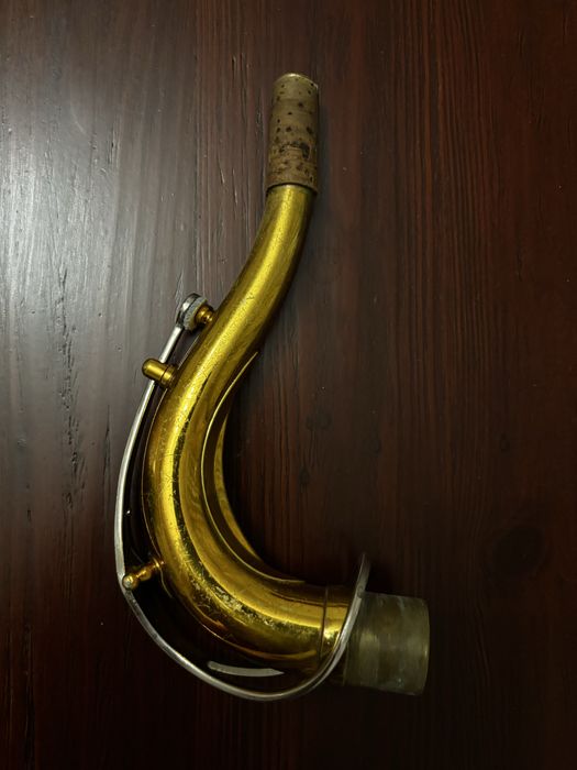 Саксофон тенор Armstrong