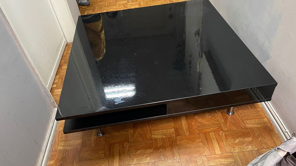 MESA SIMPLES E CHIQUE!