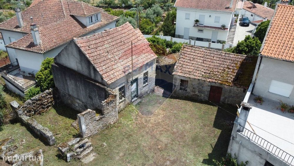 Moradia T2 para venda