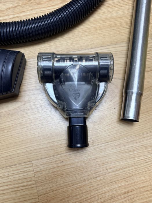 Aspirador POLTI Forzaspira MC330 – 700W – Multiciclónico + Vários Acessórios