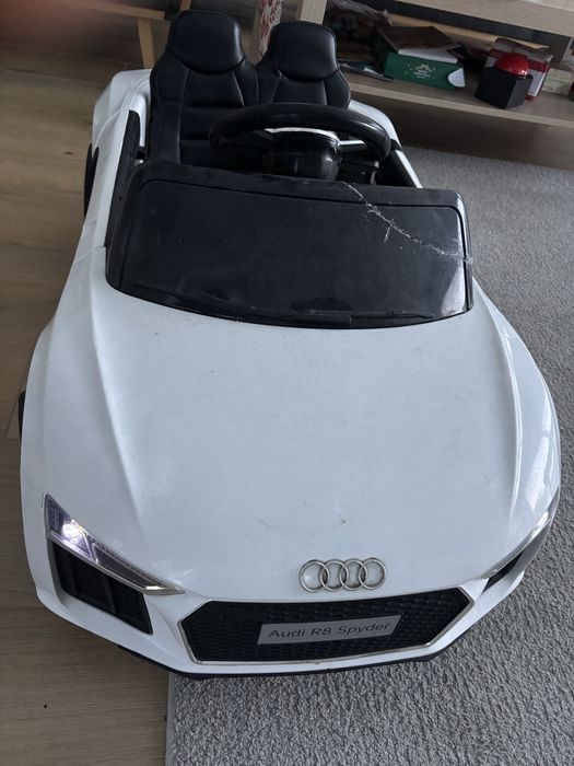 Samochodzik Audi
