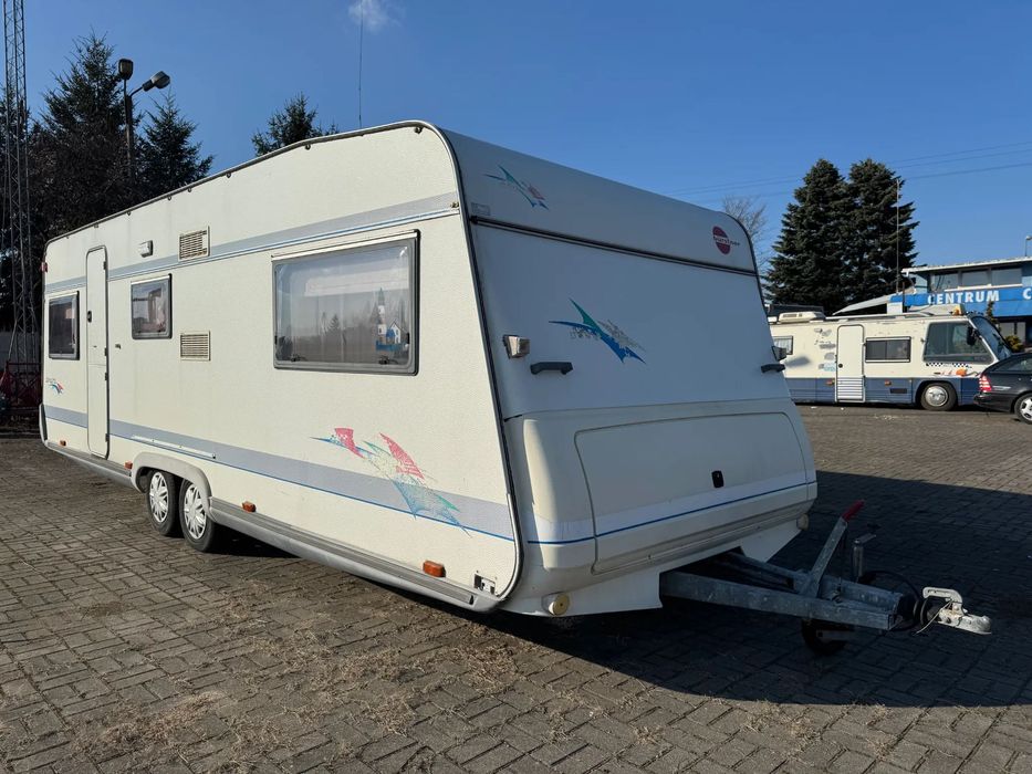 Burstner Amara  Burstner Amara 1998 – Dwuosiowa Legenda gotowa do wyjazdu!