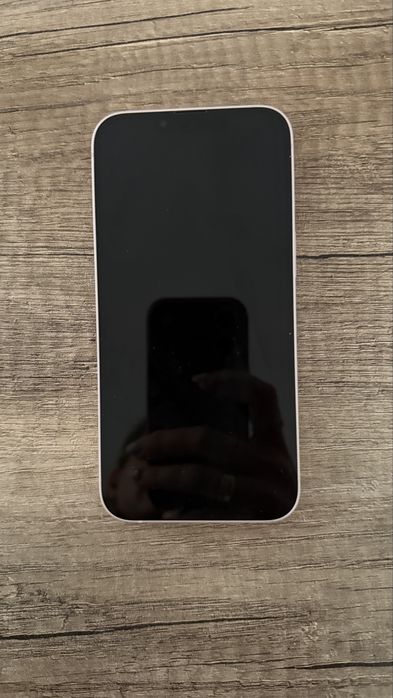 Nowy Iphone 13 różowy 256 GB