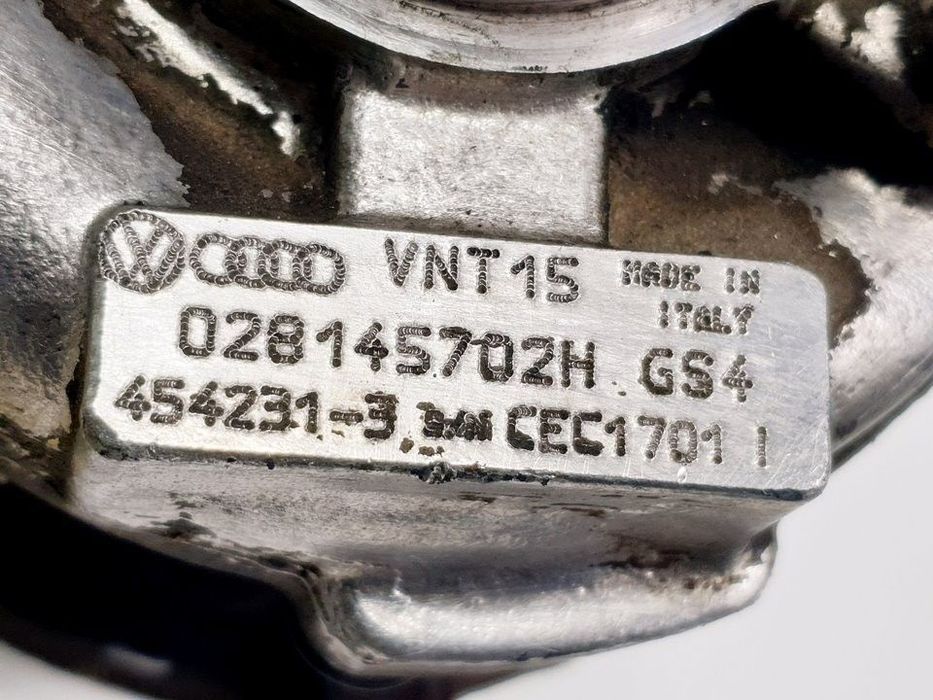 TURBOCOMPRESSOR VOLKSWAGEN PASSAT 1999 -028145702H