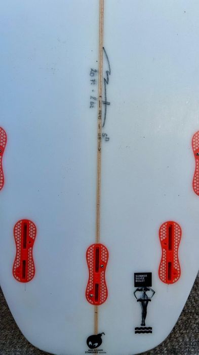 Surfboard 5’11 - Matta shape