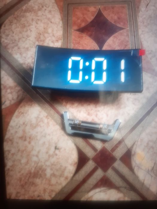 Zegarek elektroniczny led nowy