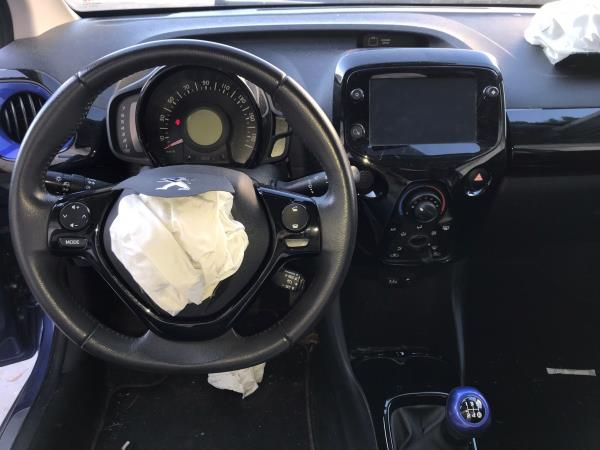 Para peças PEUGEOT 108