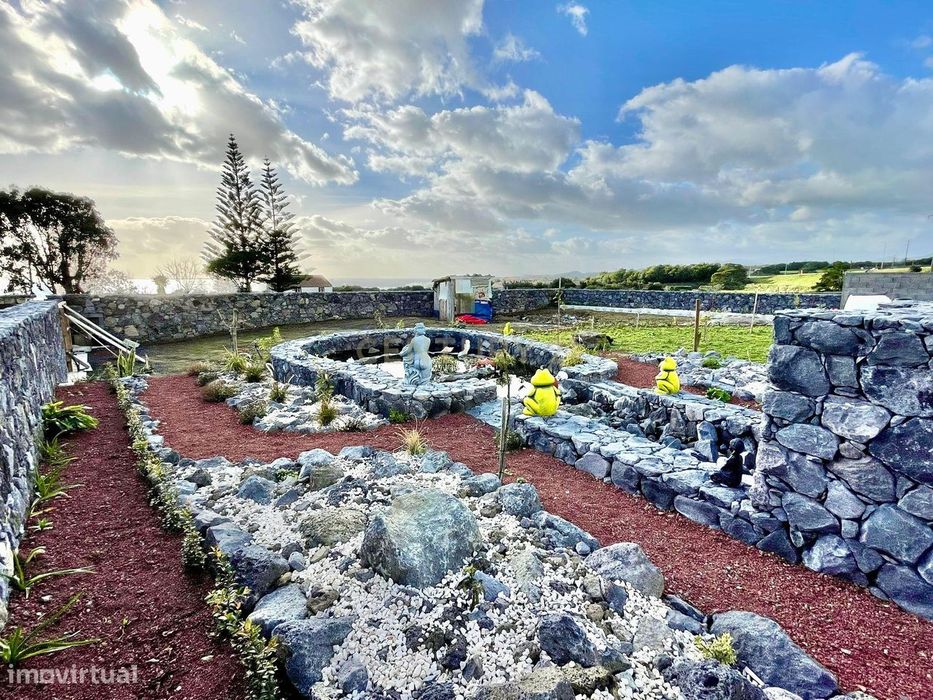 Terreno rústico com 800 m² | Arrudas – Lagoa | Vista mar