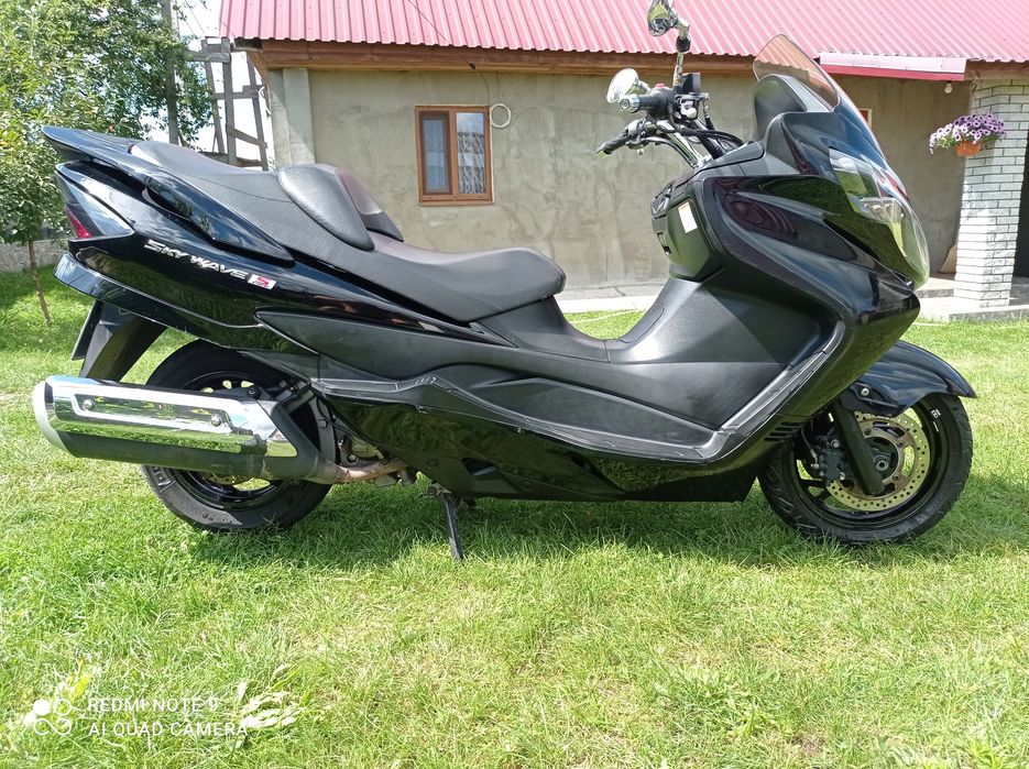 Suzuki Skywave 400