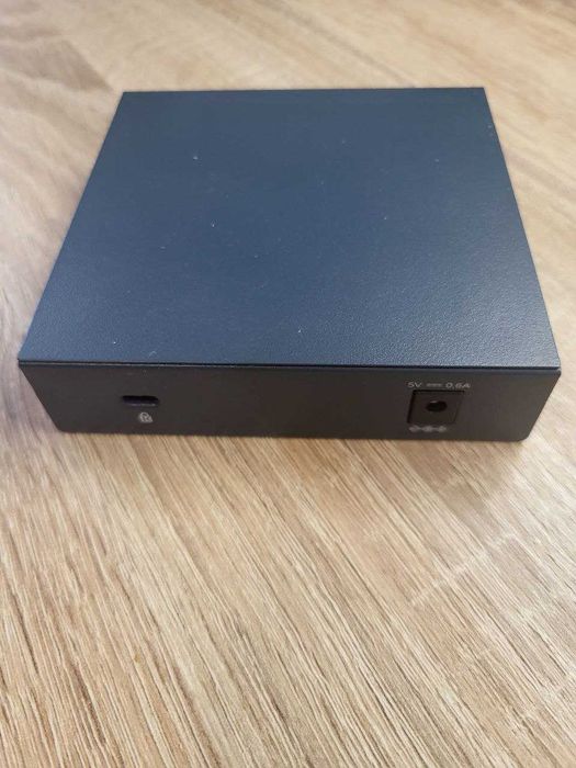 Комутатор TP-LINK LS105G 5*1Гбіт/с