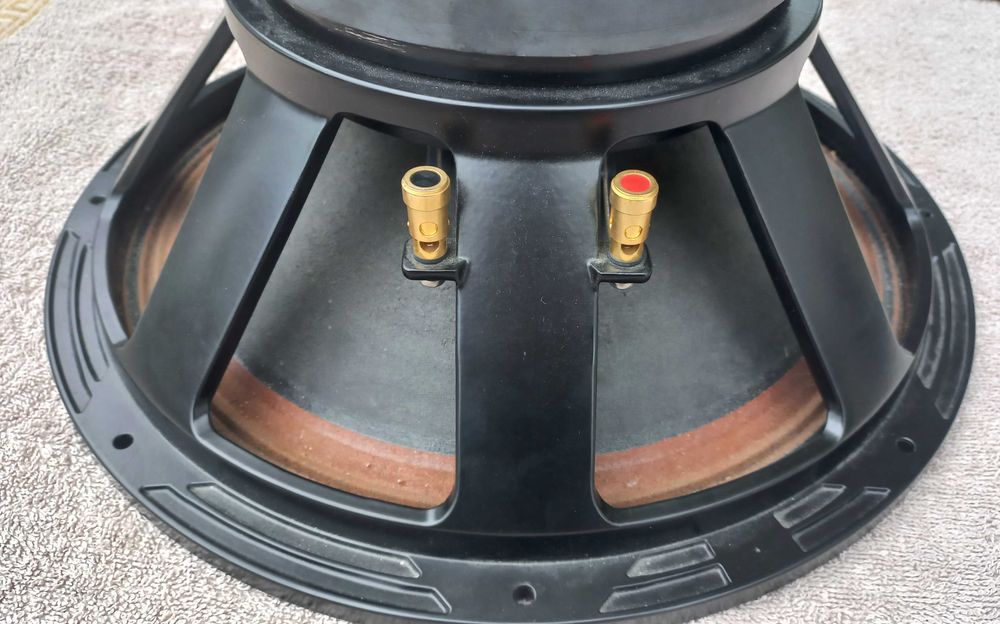 Динамик Meyer Sound ST-415