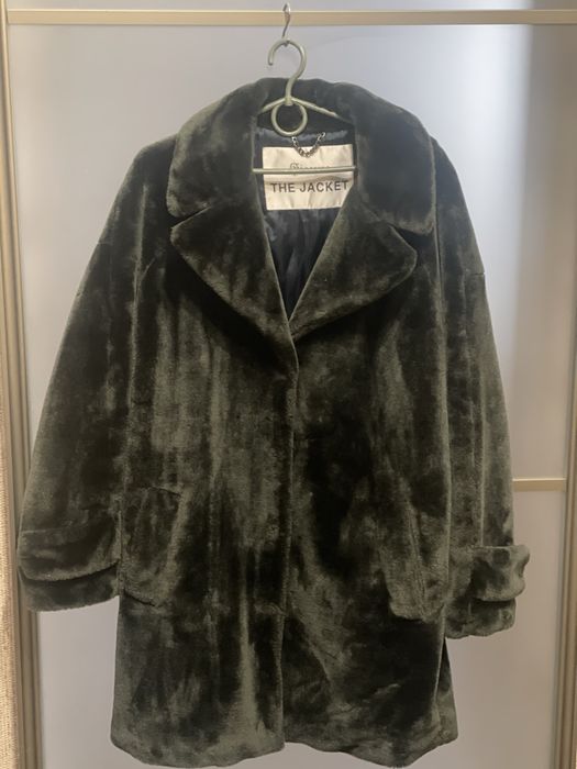 Шубка зі штучного хутра