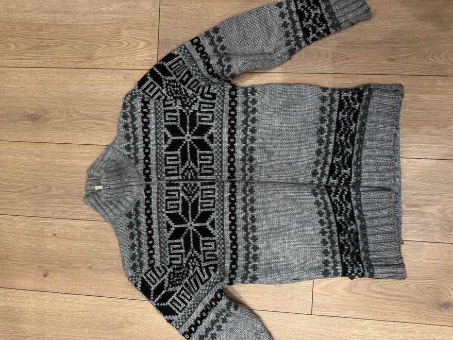 Теплий шерстяний светр