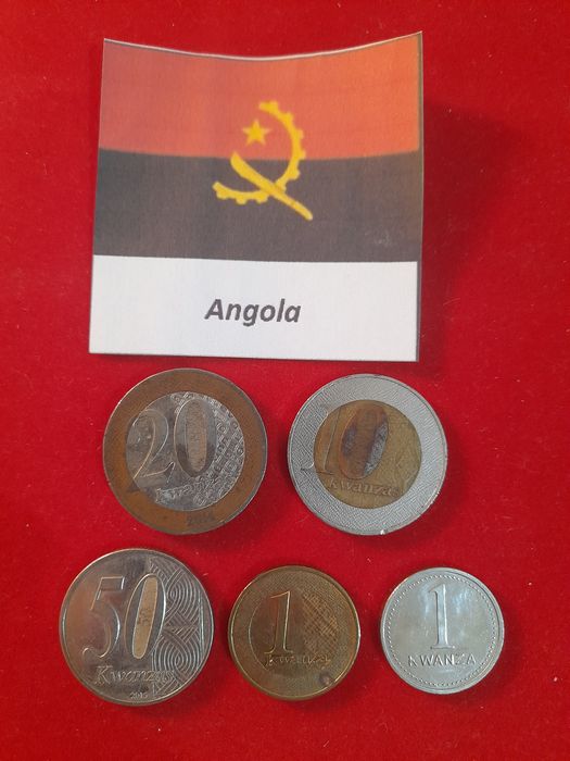Moedas Angola  ( 5 uni )