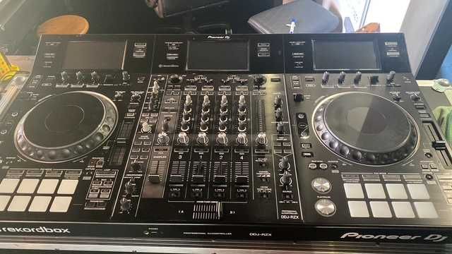 Pioneer DDJ-RZX + Decksaver