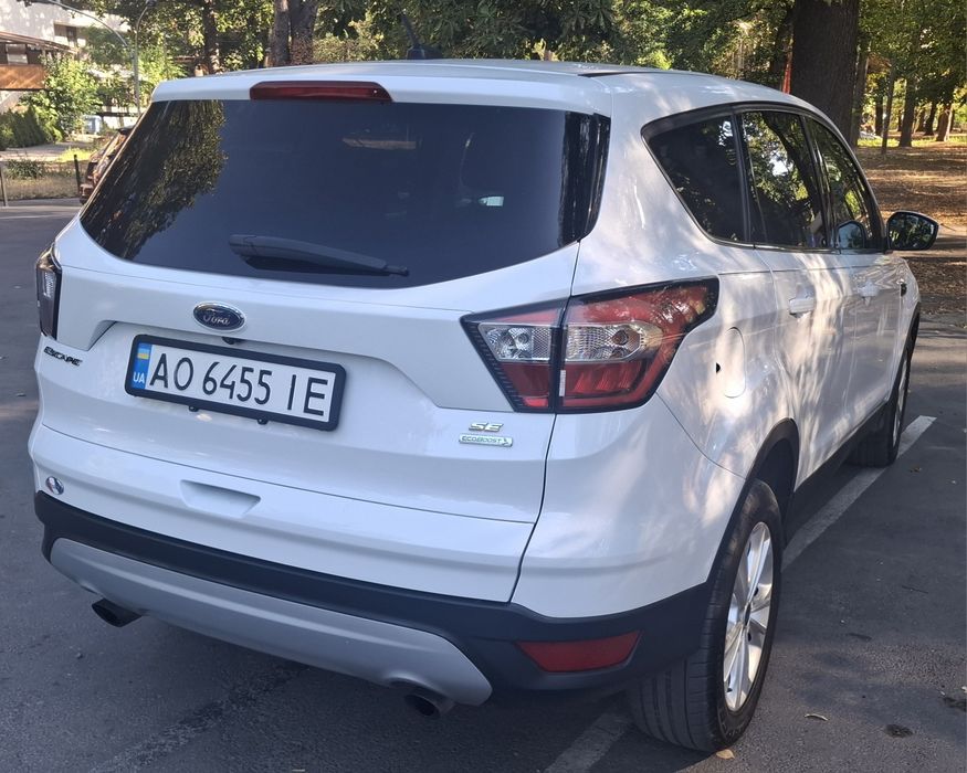 Ford Escape 1.5 року 2017
