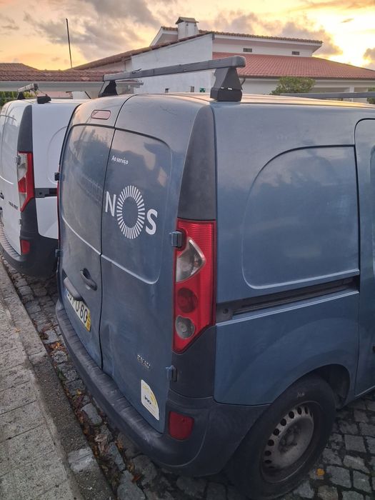 Renault kangoo de 2008 salvado