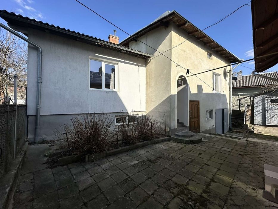 Цегляний Будинок В Дрогобичі